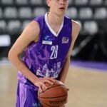 Un mal tercer cuarto sentencia la derrota de CB Palencia ante la Pontificia de Salamanca